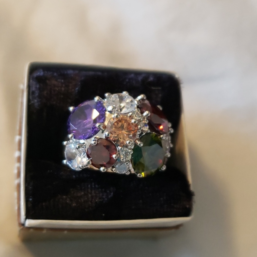 AVON JEWELRY